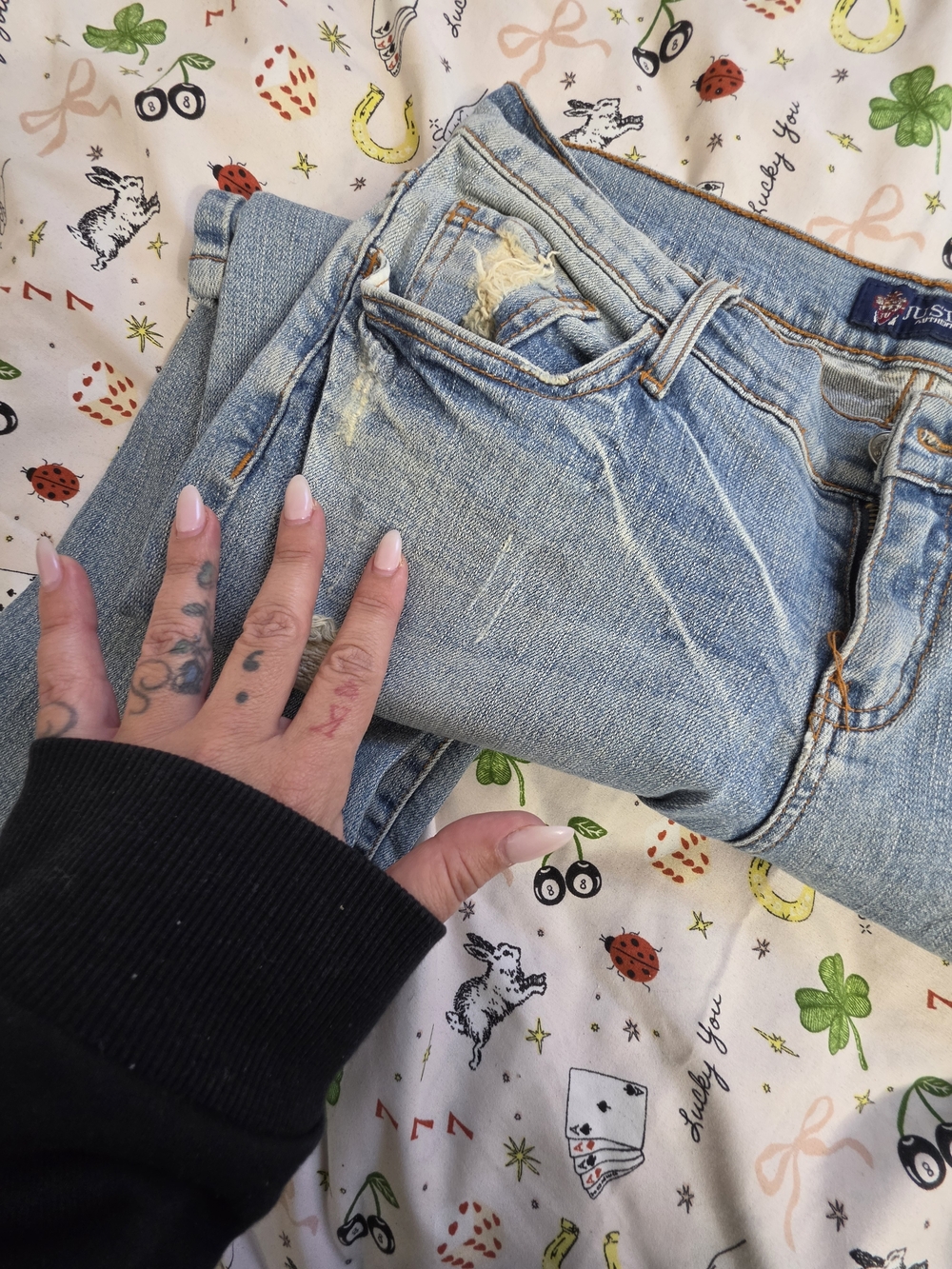 Just USA Light Wash Distressed Straight Leg Jeans